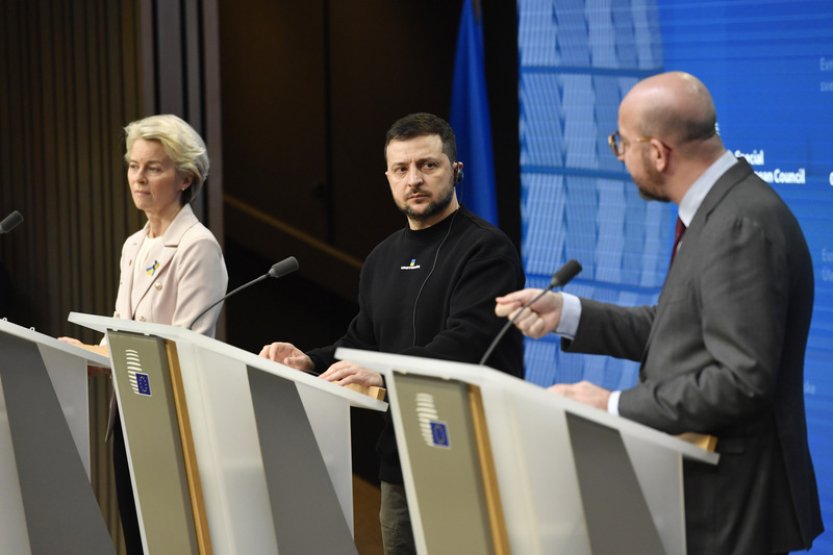 EU stojí i po dvou letech války za Ukrajinou, uvedli její představitelé
