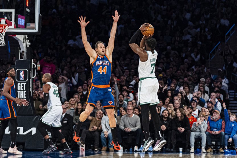 Basketbalisté Bostonu a Minnesoty potvrdili výhrami vedení v konferencích NBA