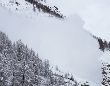 Tři Češi a Slovák nepřežili sesuv laviny v Kyrgyzstánu