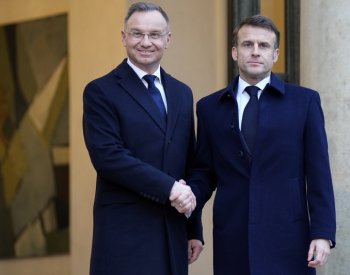 O vyslání vojáků na Ukrajinu se v Paříži vedla vášnivá debata, uvedl Duda