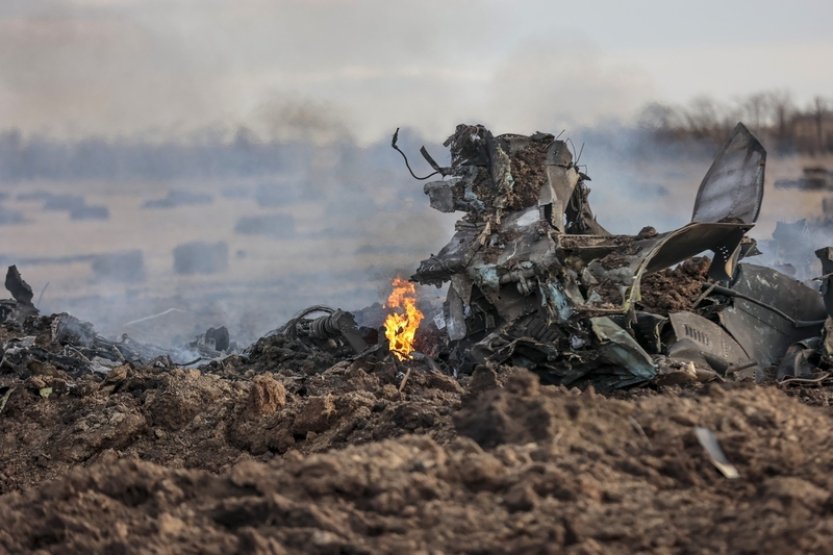 Kyjev hlásí zničení dvou bombardérů, Rusko prvního amerického tanku Abrams