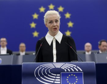 EU musí být inovativní, aby mohla porazit Putina, řekla Navalná europoslancům