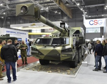 Nizozemsko kupuje pro Ukrajinu devět českých houfnic