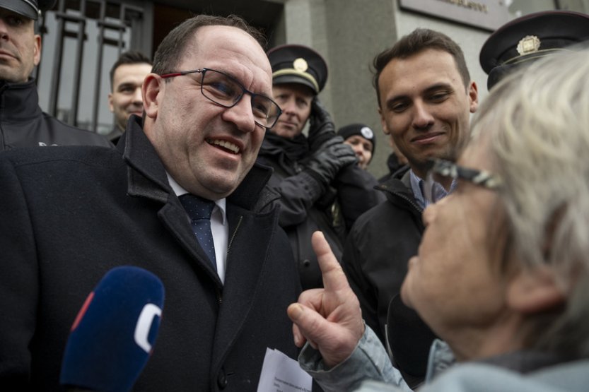 Výborný dnes bude se zástupci zemědělských svazů jednat o podpoře sektoru