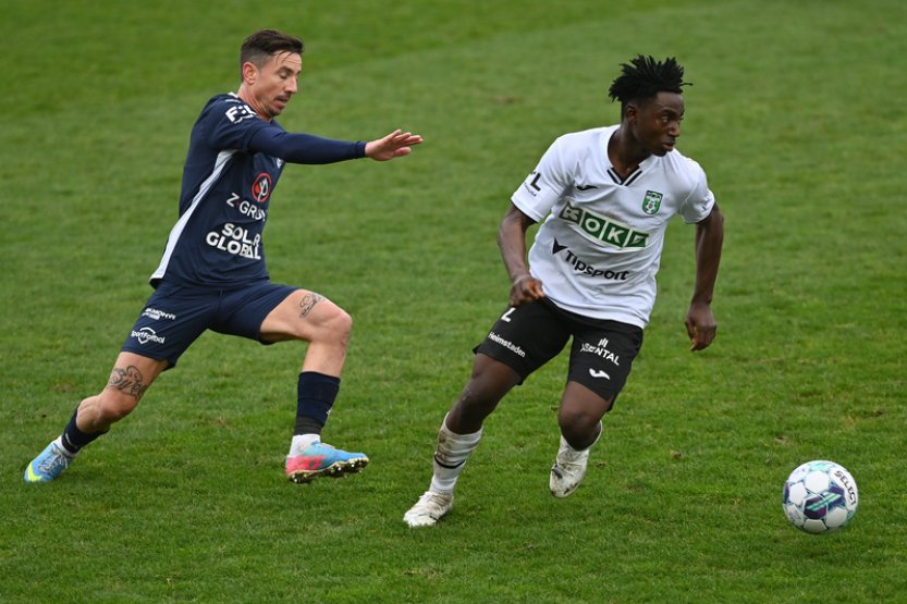 Slovácko vyhrálo v přesilovce v Karviné a na jaře poprvé bodovalo