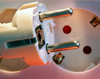 Letos klesají ceny plynu, elektřiny a obilovin, zdražuje ropa, hliník či bavlna