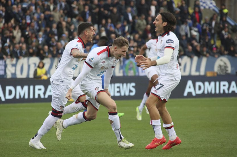 Jankto prvním gólem v ročníku Serie A zařídil Cagliari výhru 1:0 nad Empoli