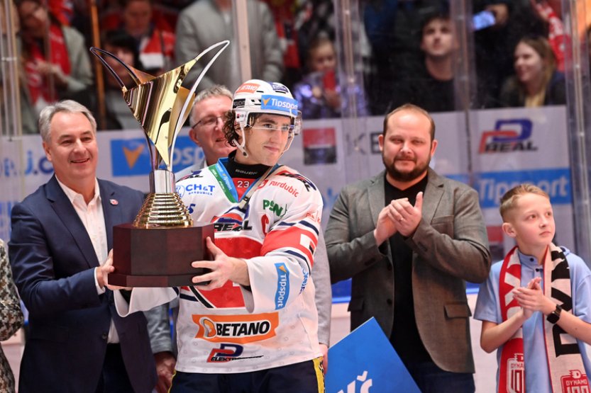 Pardubický kapitán Sedlák: Vyhrát základní část extraligy má také svou hodnotu