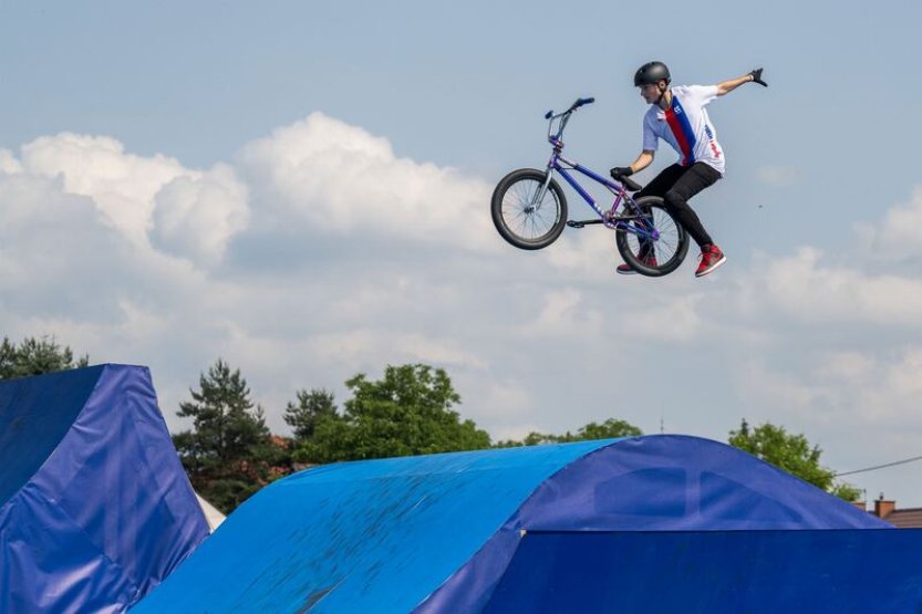Cyklistka Miculyčová postoupila na MS do finále ve freestyle BMX