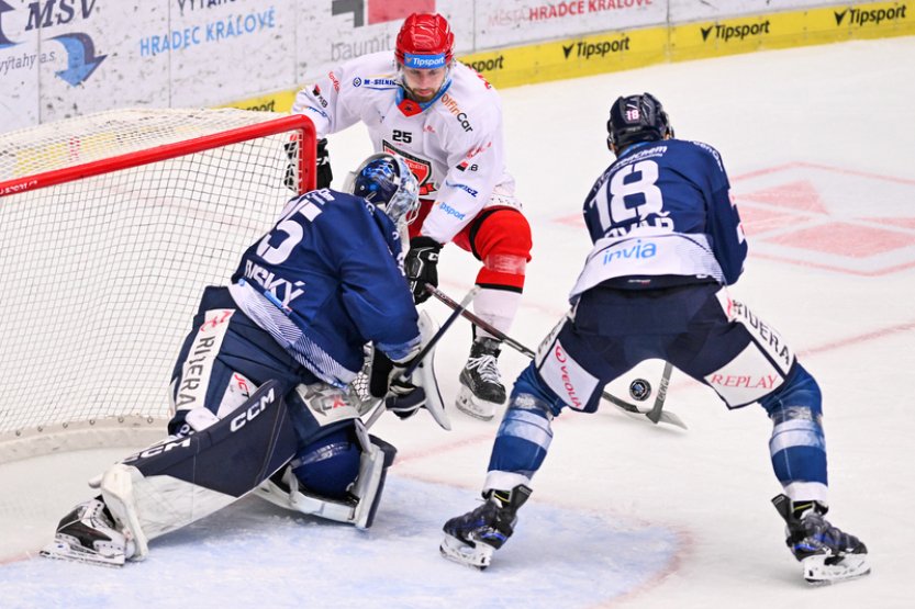 Předkolo extraligy nabídne reprízu semifinále mezi Hradcem Králové a Vítkovicemi