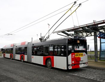 Pražský dopravní podnik zahájí provoz trolejbusů z Veleslavína na letiště