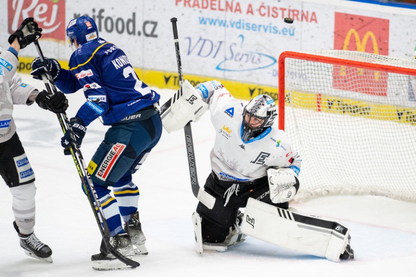 České Budějovice zdolaly Karlovy Vary a mají v předkole mečbol