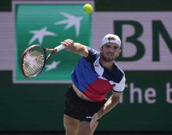 Macháč i Siniaková zvládli úvodní kolo tenisového turnaje v Indian Wells