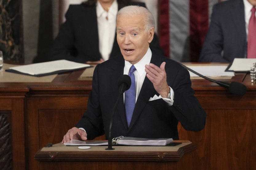 Biden apeloval na podporu Ukrajině, ta podle něj může zastavit Putina