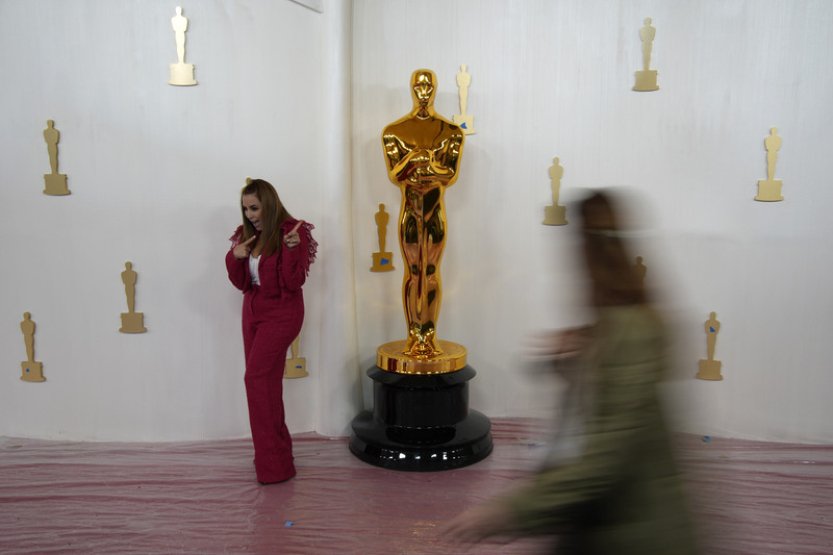 Hollywood čeká na konci víkendu oscarová noc, favoritem je Oppenheimer