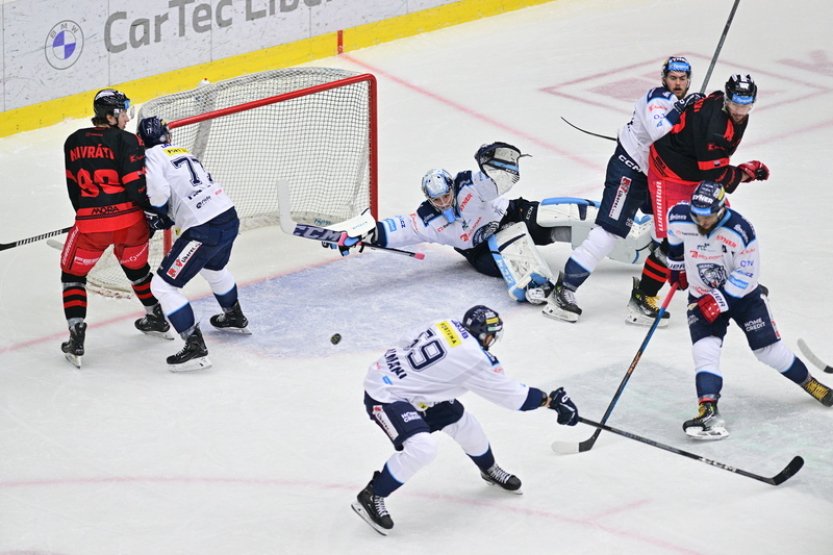 Litvínov, České Budějovice, Hradec Králové a Olomouc čeká boj o postupový bod