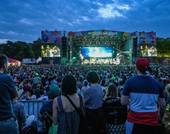 Metronome nabídne držitelky Brit Awards, metalový Brutal Assault uctí Smetanu