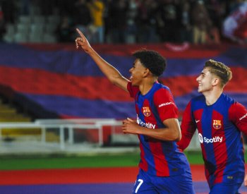 Šestnáctiletý Yamal zařídil Barceloně výhru nad Mallorcou a posun na druhé místo