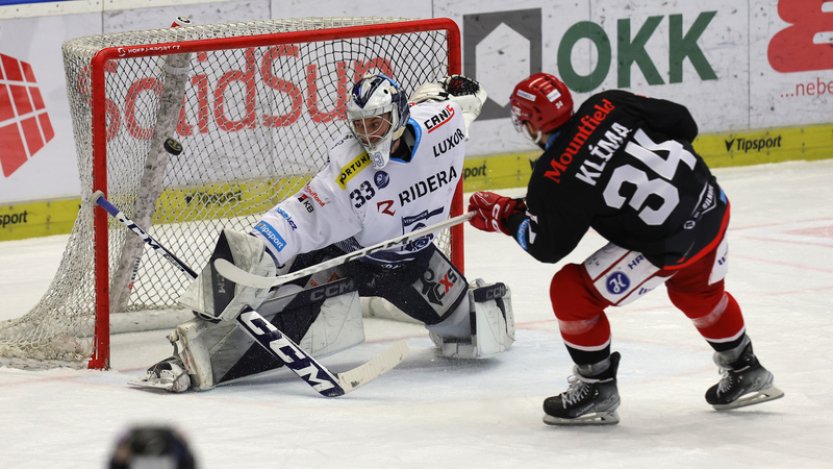Hradec Králové uzavřel sérii předkola výhrou na ledě Vítkovic 3:1
