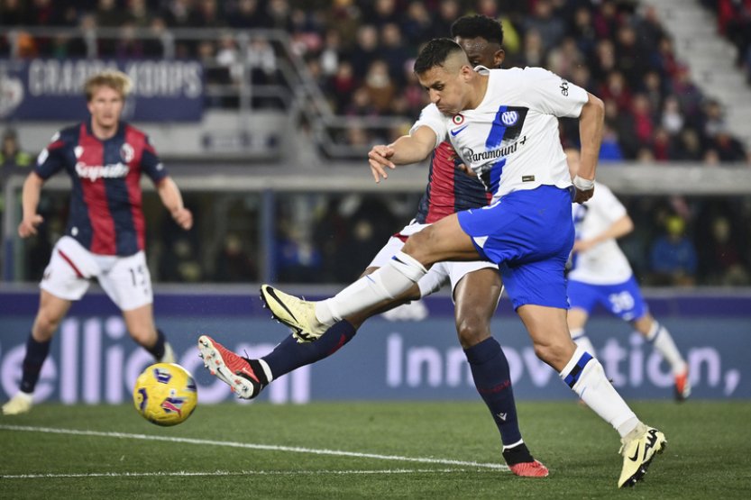 Inter Milán porazil Boloňu 1:0 a vede italskou ligu o 18 bodů
