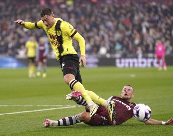 Liverpool remizoval s Manchesterem City a přišel o vedení v Premier League