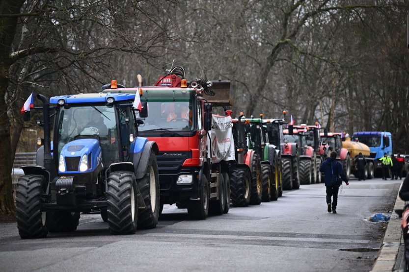 Zasedání vlády v Jablonci bude ve středu provázet demonstrace farmářů