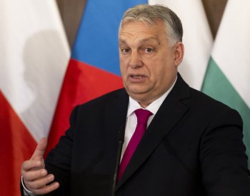 Maďarsko protestuje kvůli výroku Bidena, podle něhož chce Orbán zavést diktaturu