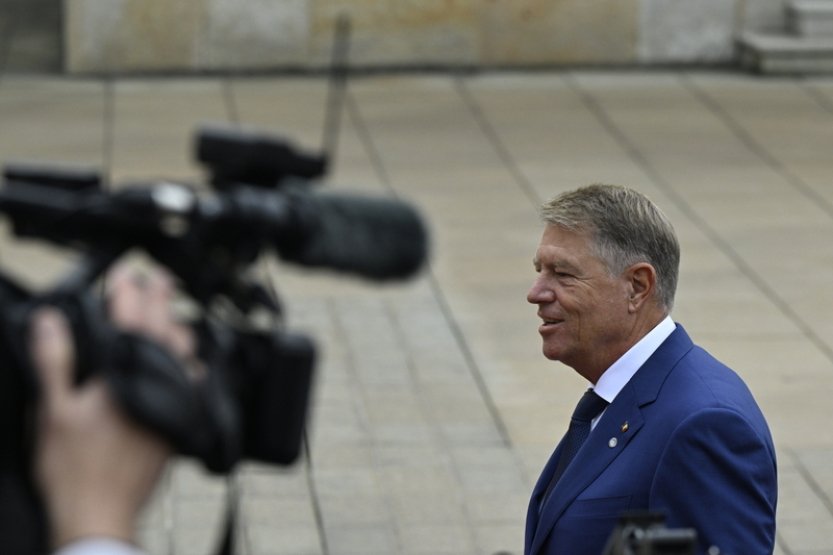 Rumunský prezident Iohannis oznámil, že se bude ucházet o post šéfa NATO