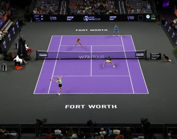 Turnaj mistryň bude v Rijádu, uvedl Petera, který chtěl tenisovou elitu v Česku