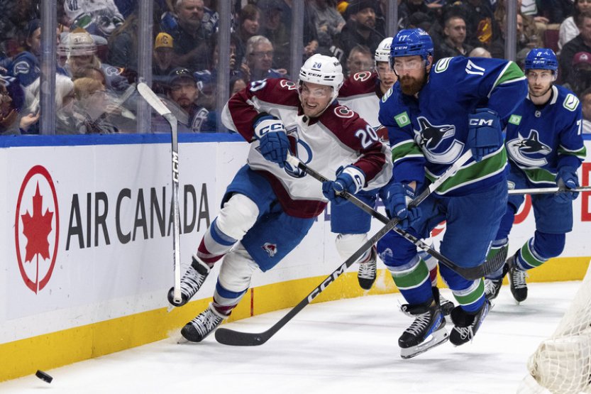 Hyman řídil v NHL hattrickem výhru Oilers, Nashville bodoval potřinácté v řadě