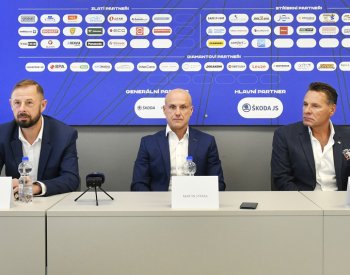 V hokejové Plzni skončil po sezoně trenérský štáb v čele s Kořínkem