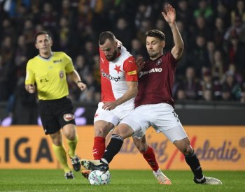 Finský fotbalista Kairinen podepsal ve Spartě smlouvu do roku 2028