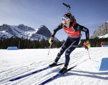 Vittozziová poprvé ovládla SP biatlonistek, poslední závod vyhrála Jeanmonnotová
