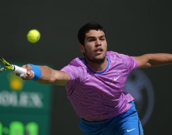 Alcaraz obhájil titul v Indian Wells, Šwiateková turnaj vyhrála po dvou letech