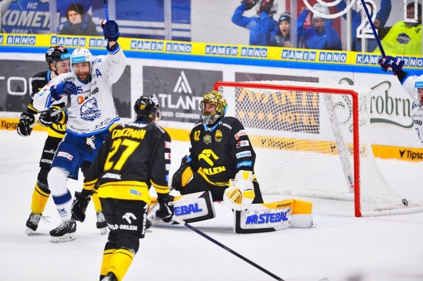 Hokejisté Třince a Litvínova se pokusí přidat druhé čtvrtfinálové výhry