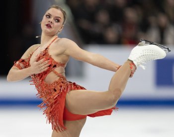 Hendrickxová po krátkém programu vévodí krasobruslařkám na MS, Březinová vypadla
