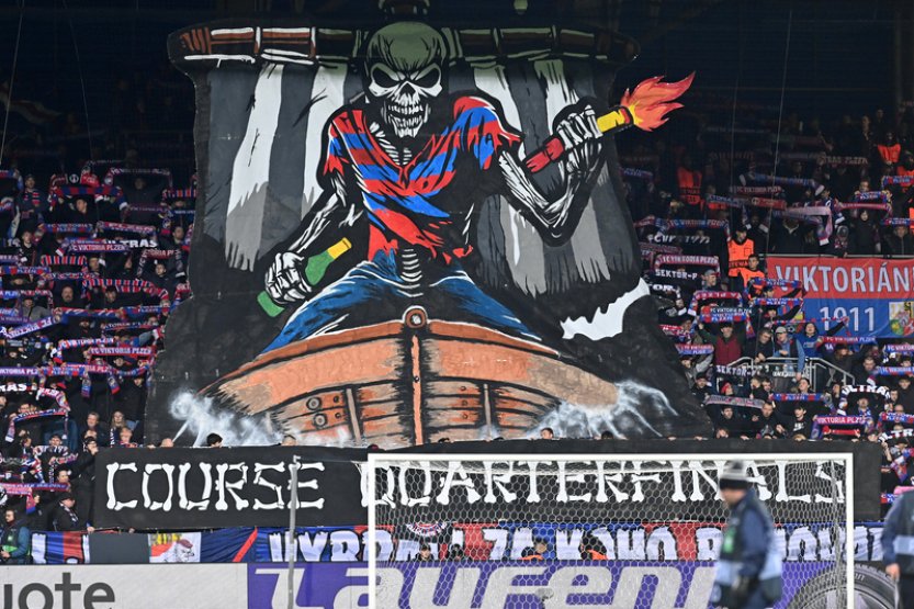 Plzeň dostala od UEFA za vhozený kelímek pokutu a dvouletou podmínku