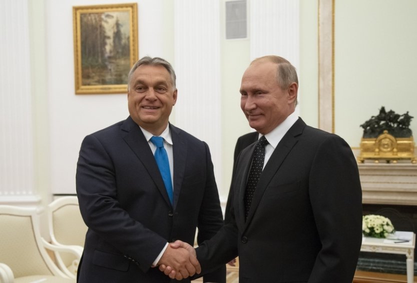 Maďarský premiér Orbán pogratuloval Putinovi ke znovuzvolení