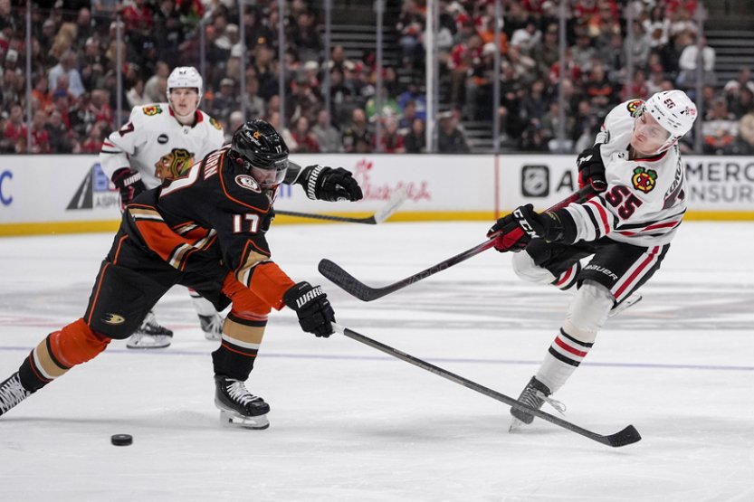 Dostál vychytal v NHL poprvé čisté konto, Kubalík po šesti zápasech skóroval