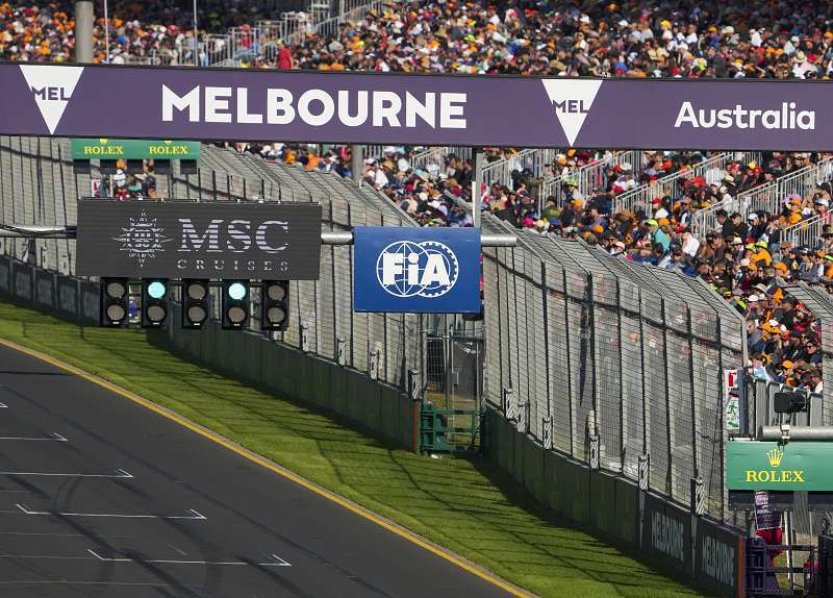 Staněk vyhrál po penalizaci původního vítěze sprint formule 2 v Austrálii