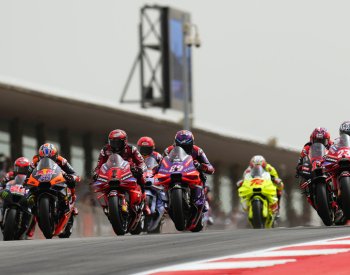 Velkou cenu Portugalska MotoGP vyhrál vicemistr světa Martín