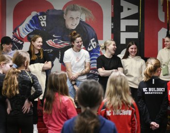 Hokejistky se sešly v Plzni před MS, trénovat začnou ve středu v USA