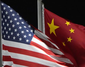 Čína podala k WTO stížnost na Spojené státy, vadí jí dotace na elektromobily