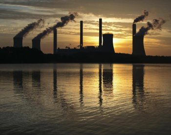 Experti: Útlum uhelných elektráren dodávky neohrozí, výrazně však zdraží energie