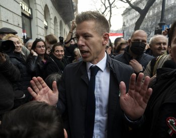 V Budapešti demonstranti žádali rezignaci Orbána kvůli nahrávce o krytí korupce