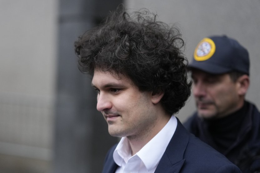 Soud poslal zakladatele kryptoměnové burzy FTX na 25 let do vězení