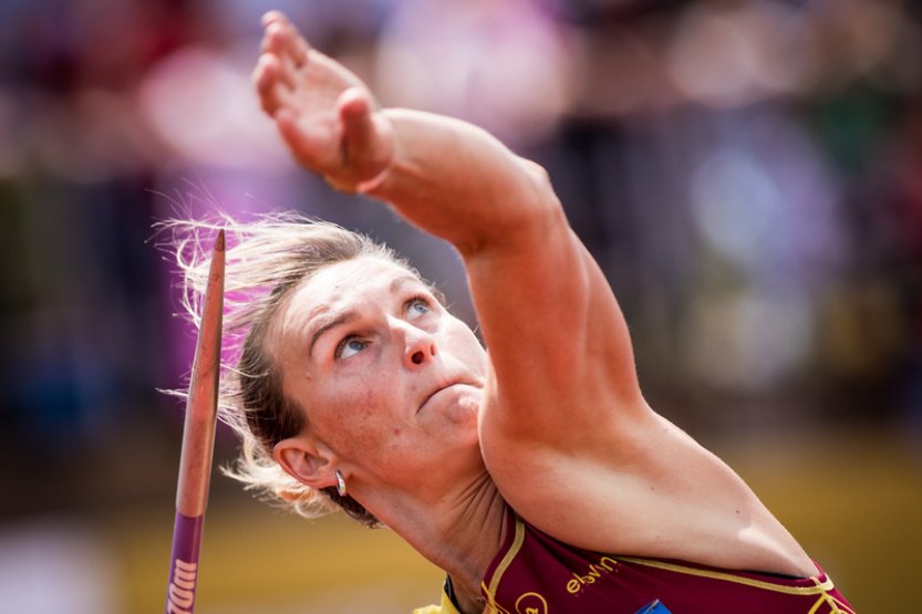 Špotáková v Ústí nad Orlicí přehodila 60 metrů