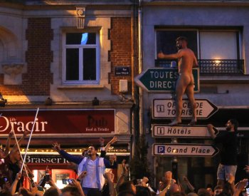 Británie varuje své fanoušky Eura 2024, že německé pivo bývá o poznání silnější