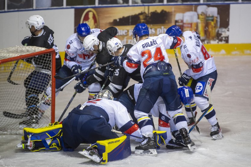 Sparta začala pod koučem Grossem jasnou výhrou, Plzeň otočila duel s Motorem