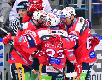 Hokejisté Pardubic a Litvínova v neděli rozehrají semifinále